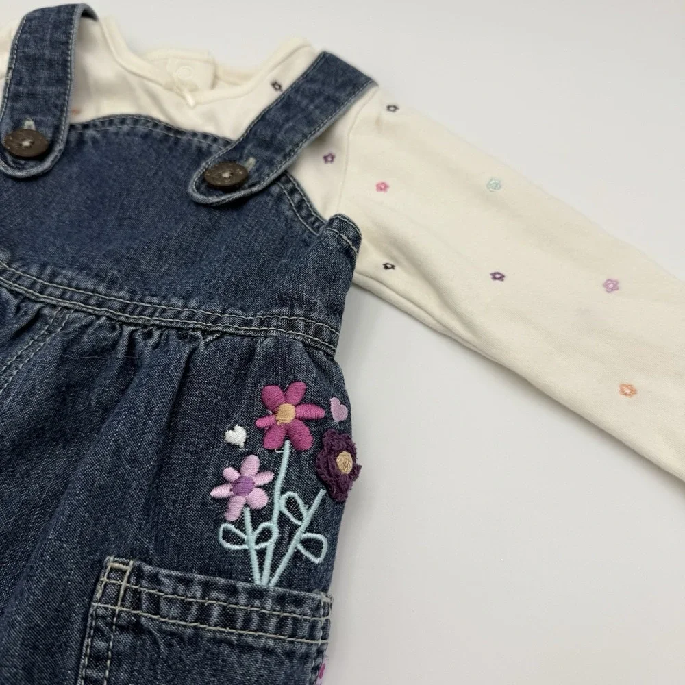 OshKosh Vestbak Denim‎ Overall Dress Embroidered Sz 9 M Floral w/ Bodysuit